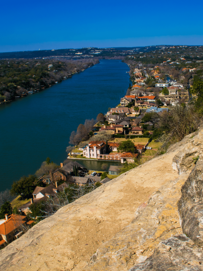 hiking in the hill country to mount bonnell, where is laura traveling