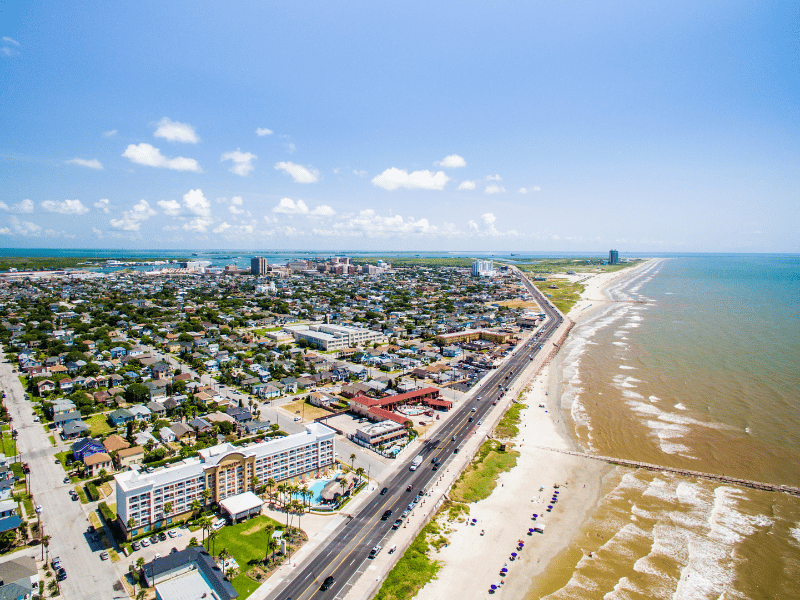 Galveston Texas beach, where is laura traveling