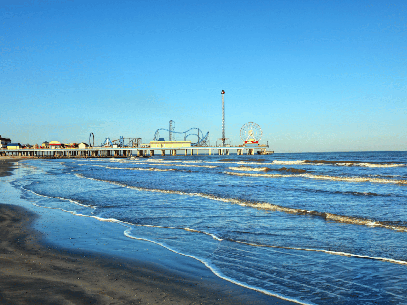 babe's beach, beaches in galveston, where is laura traveling