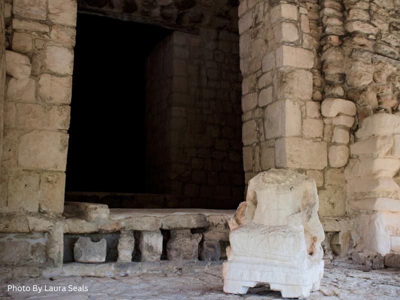 ancient ruins in Mexico, where is laura traveling